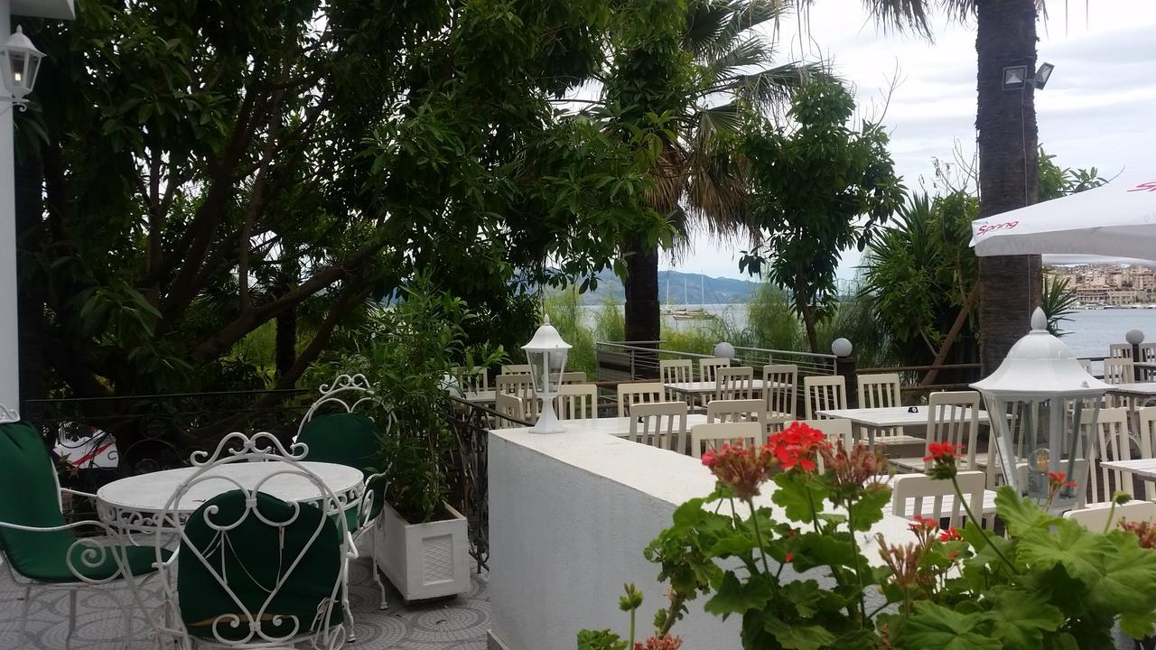 Hotel Magllara Саранда Экстерьер фото
